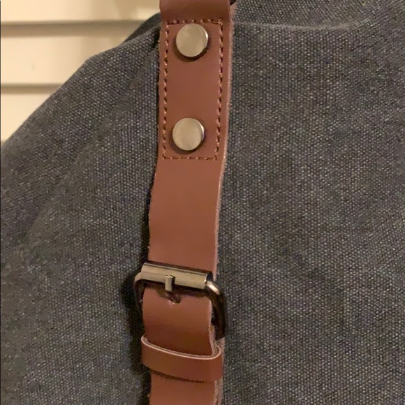 Leaper canvas and leather travel bag. Great shape! - Picture 2 of 8